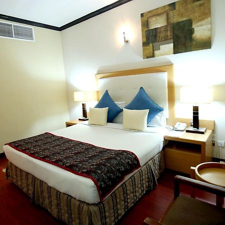 London Crown Hotel Dubai Ngoại thất bức ảnh