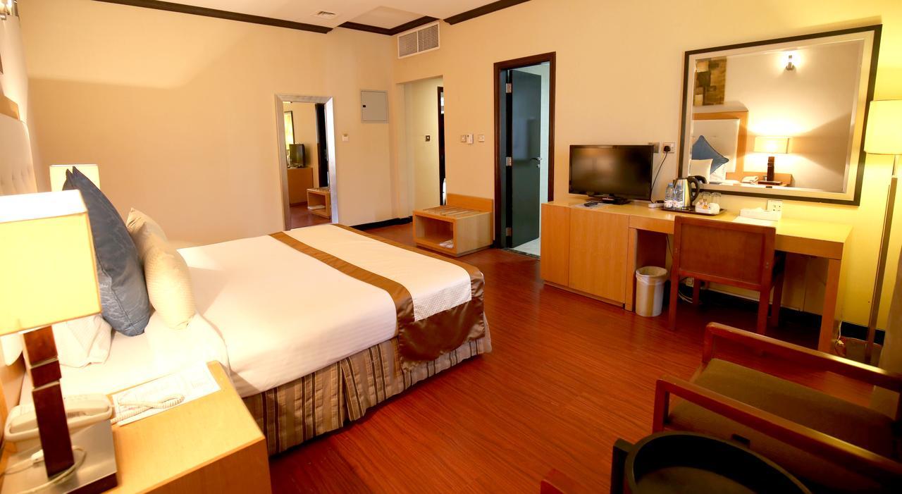 London Crown Hotel Dubai Ngoại thất bức ảnh