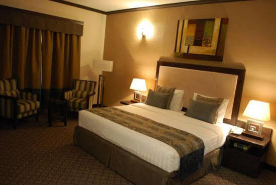 London Crown Hotel Dubai Ngoại thất bức ảnh